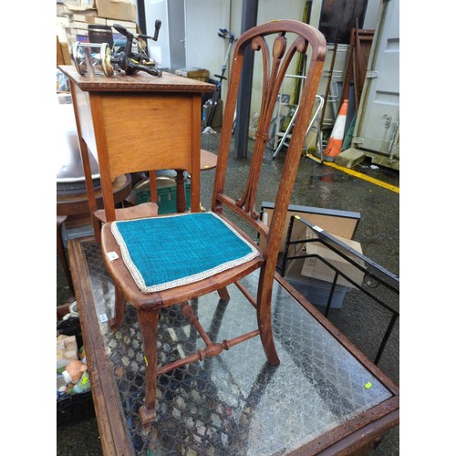 406 - Inlaid dining chair.