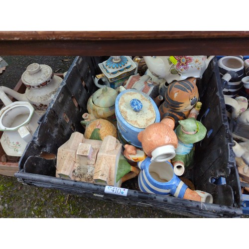 410 - 3 trays of collectable teapots