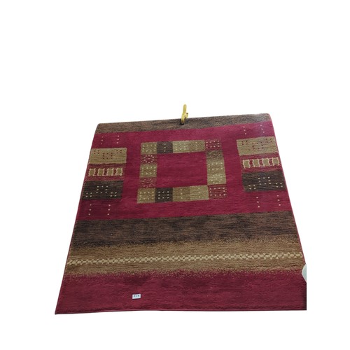 858 - Prado Egyptian style rug 120 x 170cm