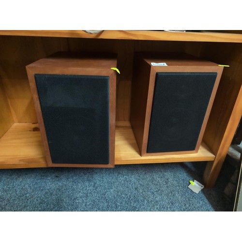 710 - Pair of 1920 London MAD speakers. Cone broken to one speaker.