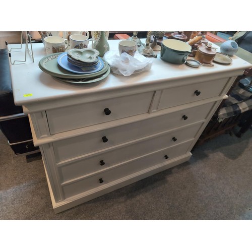 820 - Two over three chest of drawers, width 115cm, depth 42cm, height 90cm