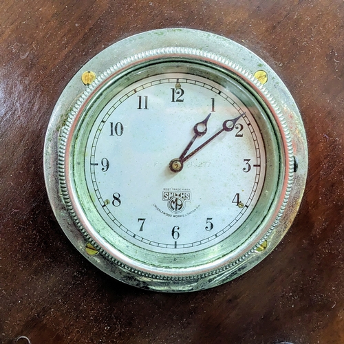 6 - Propeller boss mantle clock with Smiths movement W50 x D7 x H33cm