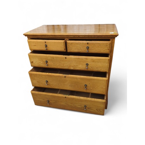 116 - Oak 2 over 3 chest of drawers with metal handles. W107cm D54cm H108cm.