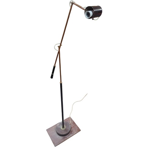 160 - Mid century adjustable standard lamp. Max height 171cm.