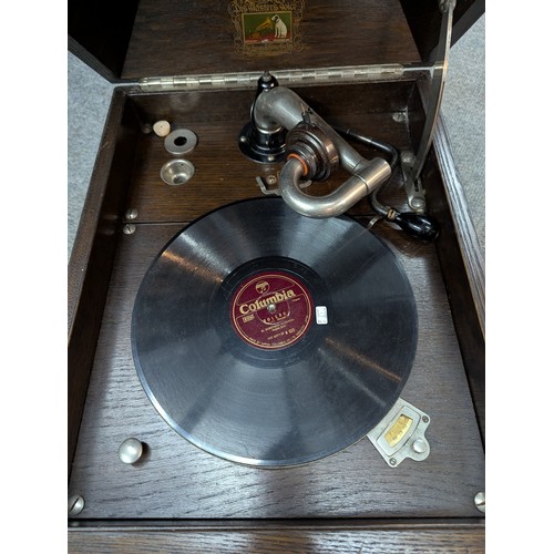 175 - HMV gramophone in original case, together with small selection of vintage records. W40c D49c H36cm (... 