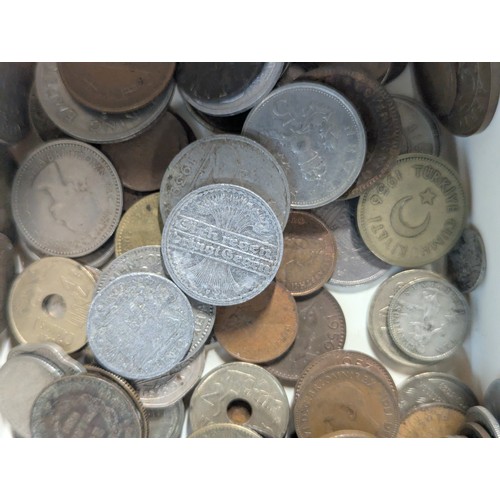 585 - Tub of assorted British & world coins and banknotes, including small quantity of silver, Maria T... 