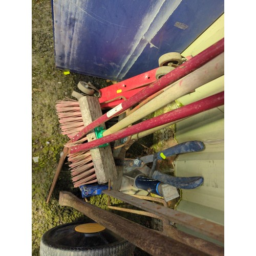 212 - Mixed lot including Garden Tools, Axle Stand, Seed Spreader, Long Iron Bar & Brushes