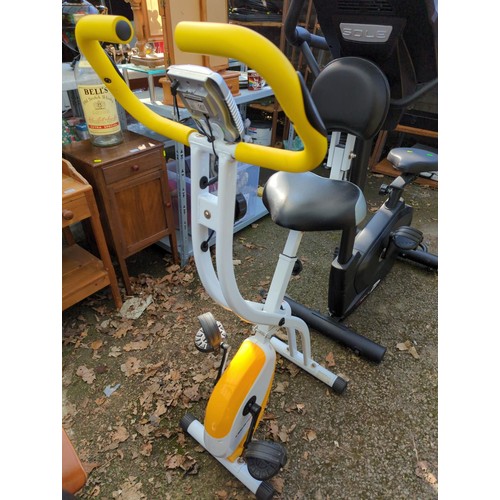 391 - Folding exercise bike, Ultrasport, with on-board computer