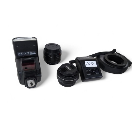 190B - Lot containing Camera Accessories & Lenses including a Canon Speedlite 580ex II plus 2 Canon Len... 