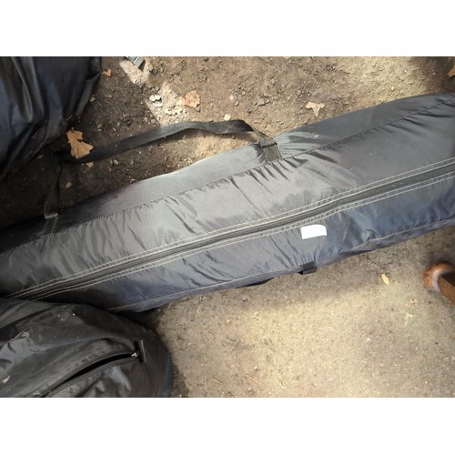 358A - Outsunny pop up dome tent