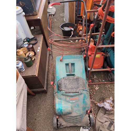 Lot 438       