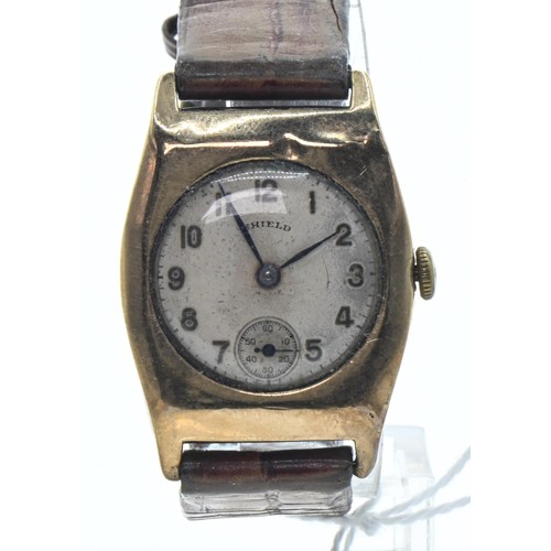 18 - 9ct gold cased ladies watch, the silvered dial with applied Arabic numerals and subsidiary seconds, ... 
