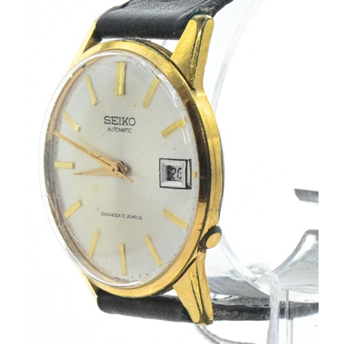 19 - Seiko gold plated gents diashock automatic watch, the silvered dial with applied gold coloured baton... 