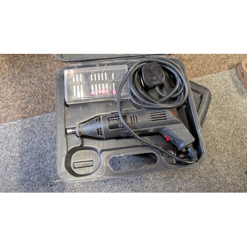359 - Black & Decker rotary tool, Macallister kango hammer drill