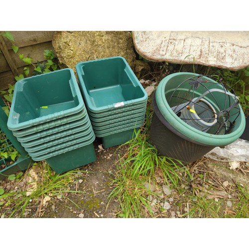 107 - 14 x green plastic rectangular tubs + 2 x plastic planters + 1 x lantern + 1 x hanging basket.&nbsp;