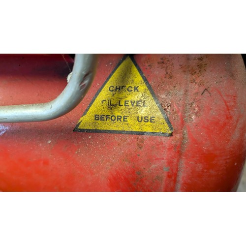 410 - Taskmaster air compressor. Sold in working order.