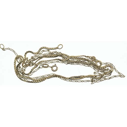 165 - Two 9ct gold neck chains, hallmarked, length 490mm, gross weight 5.2 grams