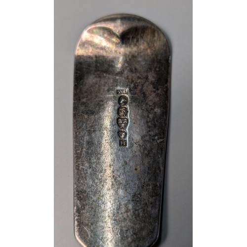 351 - Victorian silver fiddle pattern serving spoon, TS, London and Newcastle 1846,&nbsp;initial to termin... 