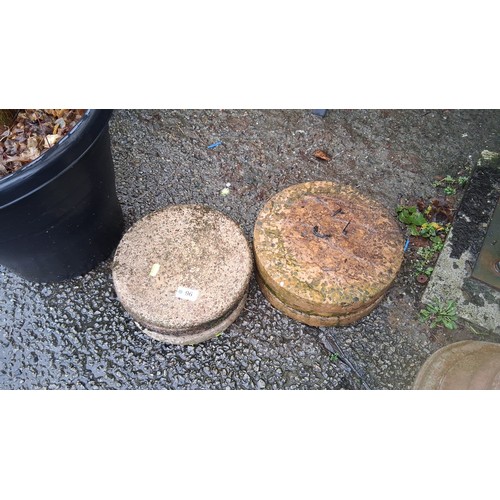 96 - 2 sets of of circular stone garden bases (3 x larger, 4 x larger) or plinth tops, each formed as a t... 