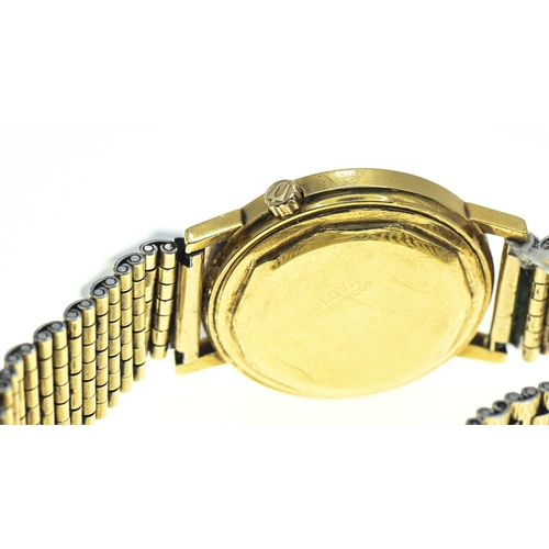 43 - Bulova Accutron 18ct gold cased gents watch, the gold coloured dial with raised baton markers, centr... 