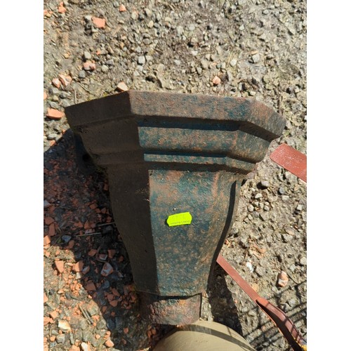 46 - A group of garden items including a wire-mesh chimney cowl with circular rain cap and strap clamps, ... 