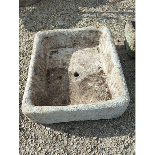 72 - Concrete trough or basin of rectangular form with rounded corners, the interior with a stepped platf... 