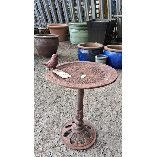 85 - Cast-iron bird bath.