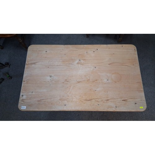 240A - Pine farmhouse kitchen table.