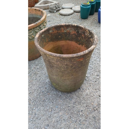 90 - Large terracotta garden planter.