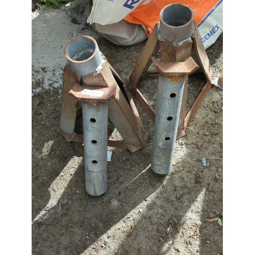 215 - A pair of steel jack stands.