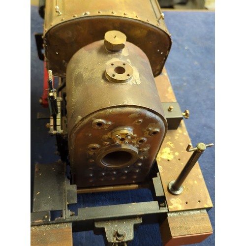 Gauge 1-type model steam locomotive chassis with brass-boilered body ...
