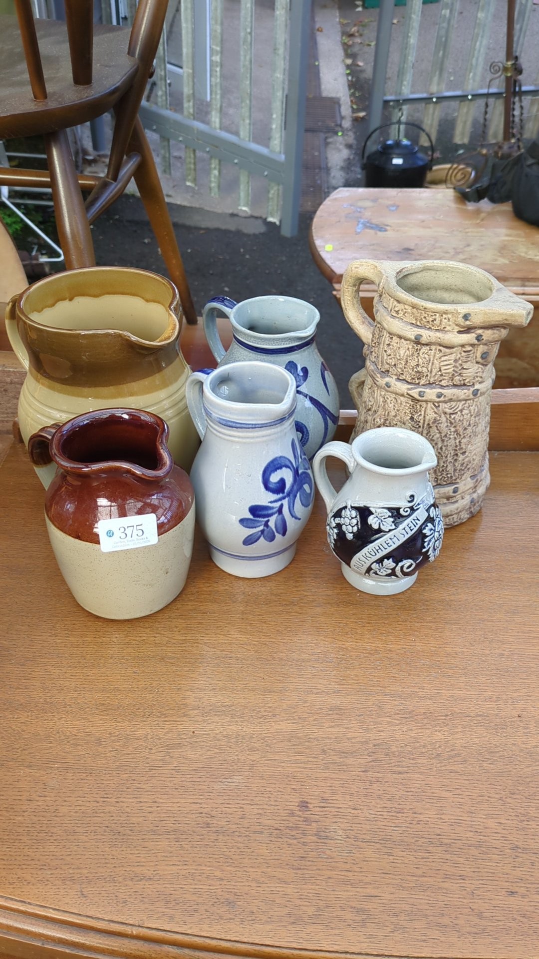 Lot 375
