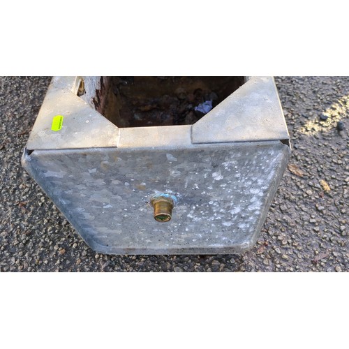 Rectangular galvanised steel water trough with an open, corner-braced ...