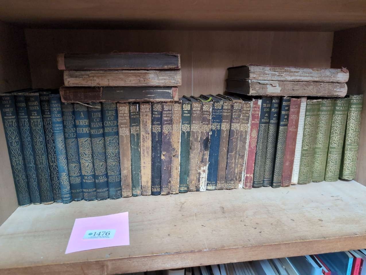 Lot 1476