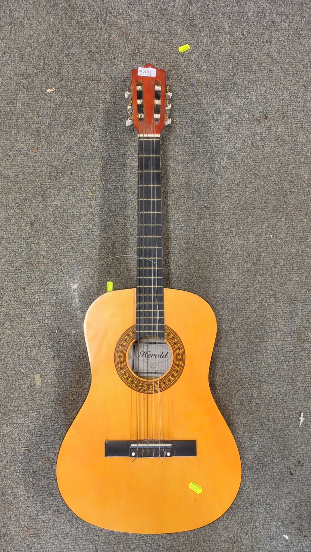 Lot 881