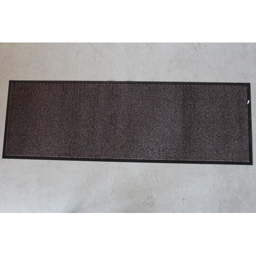 11 - 6ft x 2ft BROWN RUG