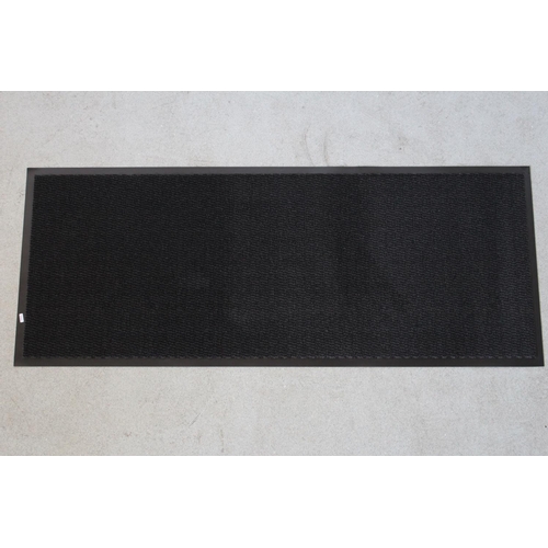 13 - 5ft x 2ft BLACK RUG