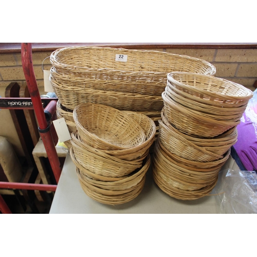 22 - QTY BASKETS