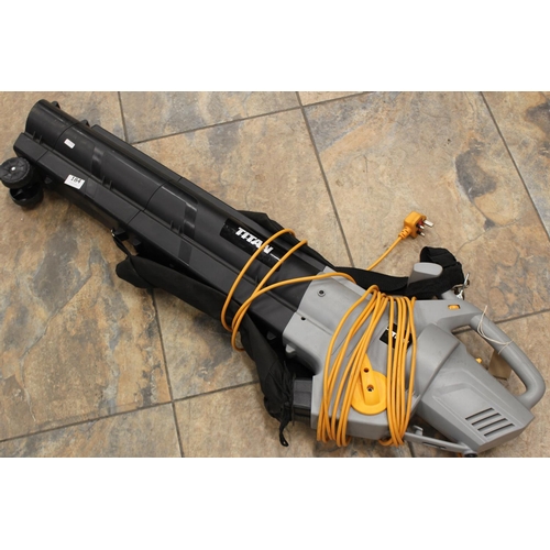 184 - TITAN LEAF BLOWER