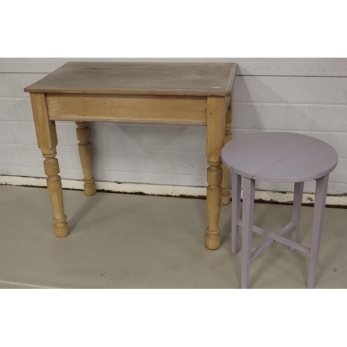 1 - SIDE TABLE & SMALL DROP LEAF