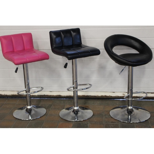 15 - 3 X RISE & FALL STOOLS