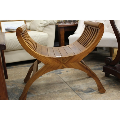 111 - TEAK X-CHAIR