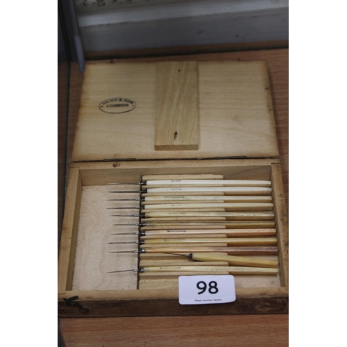 98 - WEISS & SON LONDON OPTHALMIC SCALPALS