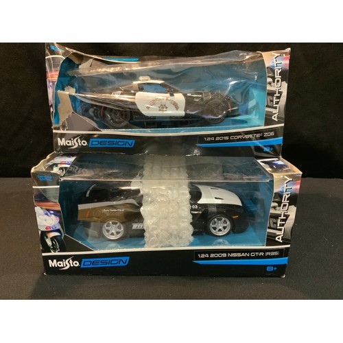 199 - 2 X MAISTO POLICE CARS RRP £25 EACH