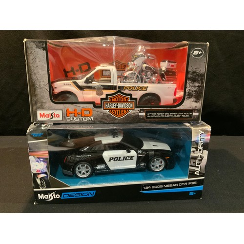 200 - 1 X HARLEY DAVIDSON MAISTO FORD PICK UP & 1 X MAISTO POLICE CAR RRP £25 EACH