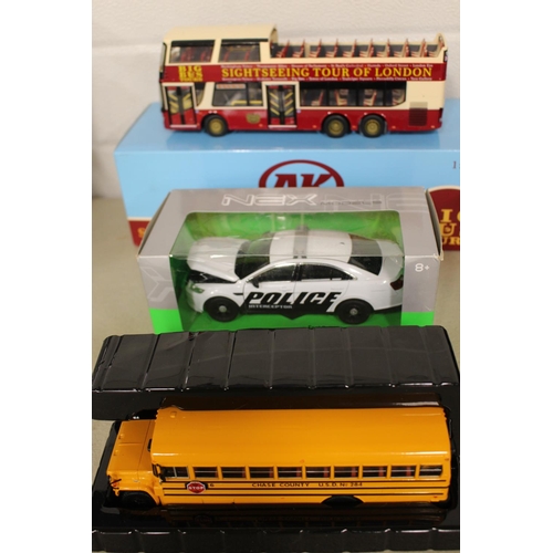 192 - AMERICAN SCHOOL BUS, LONDON BUS & POLICE CAR