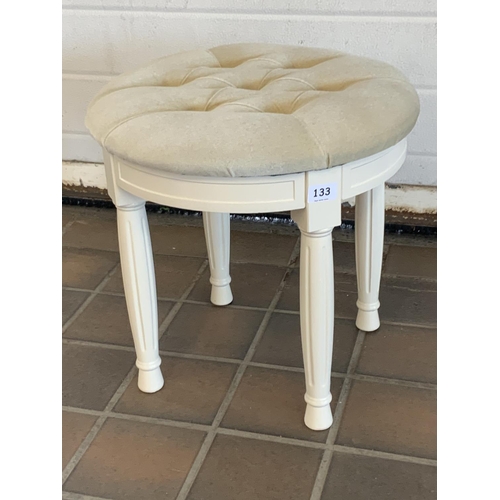 133 - UPHOLSTERED BEDROOM STOOL