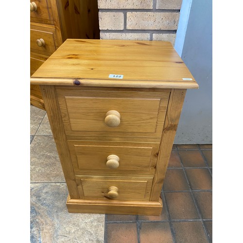 122 - PINE 3 DRAW BEDSIDE CHEST