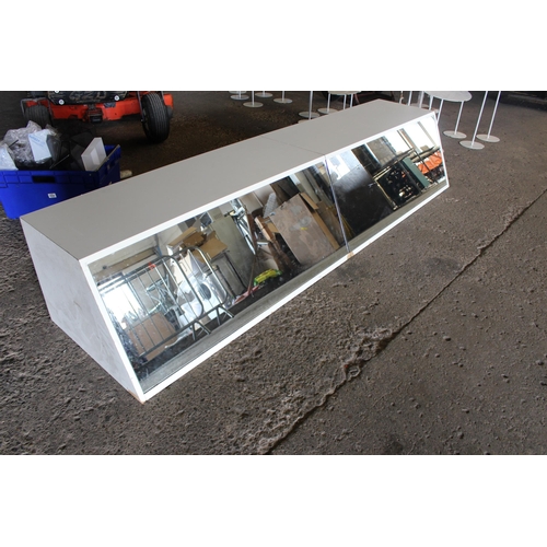 5 - SHOE SHOP MIRROR