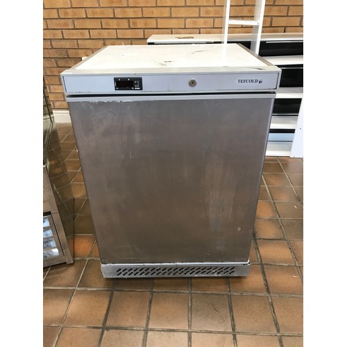 200 - Tefcold SS fridge